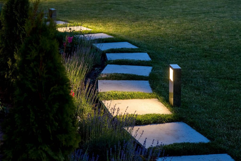 Landscape Lighting Ideas for Walkways